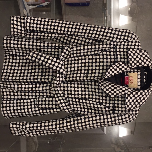 Peacoat - Picture 2 of 6